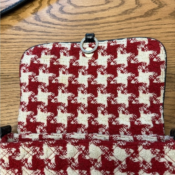 Rare Vera Bradley Red White Houndstooth
Saddle Bag Limited Edition main image 16
